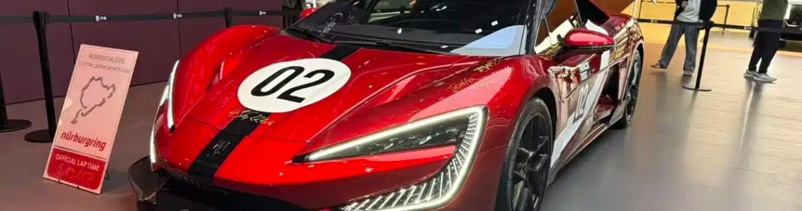 BYD показала 3000-сильний гіперкар Yangwang U9 Xtreme — лише 30 штук!